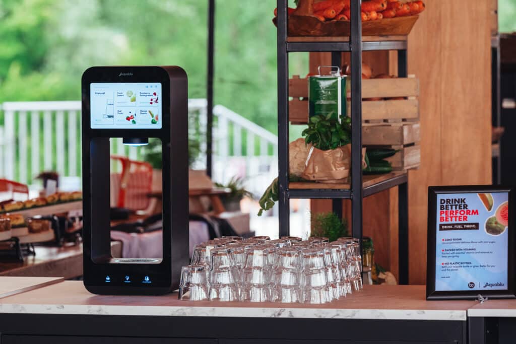 Vitamine Water Zuil huren - Bar Company Koffiemachines